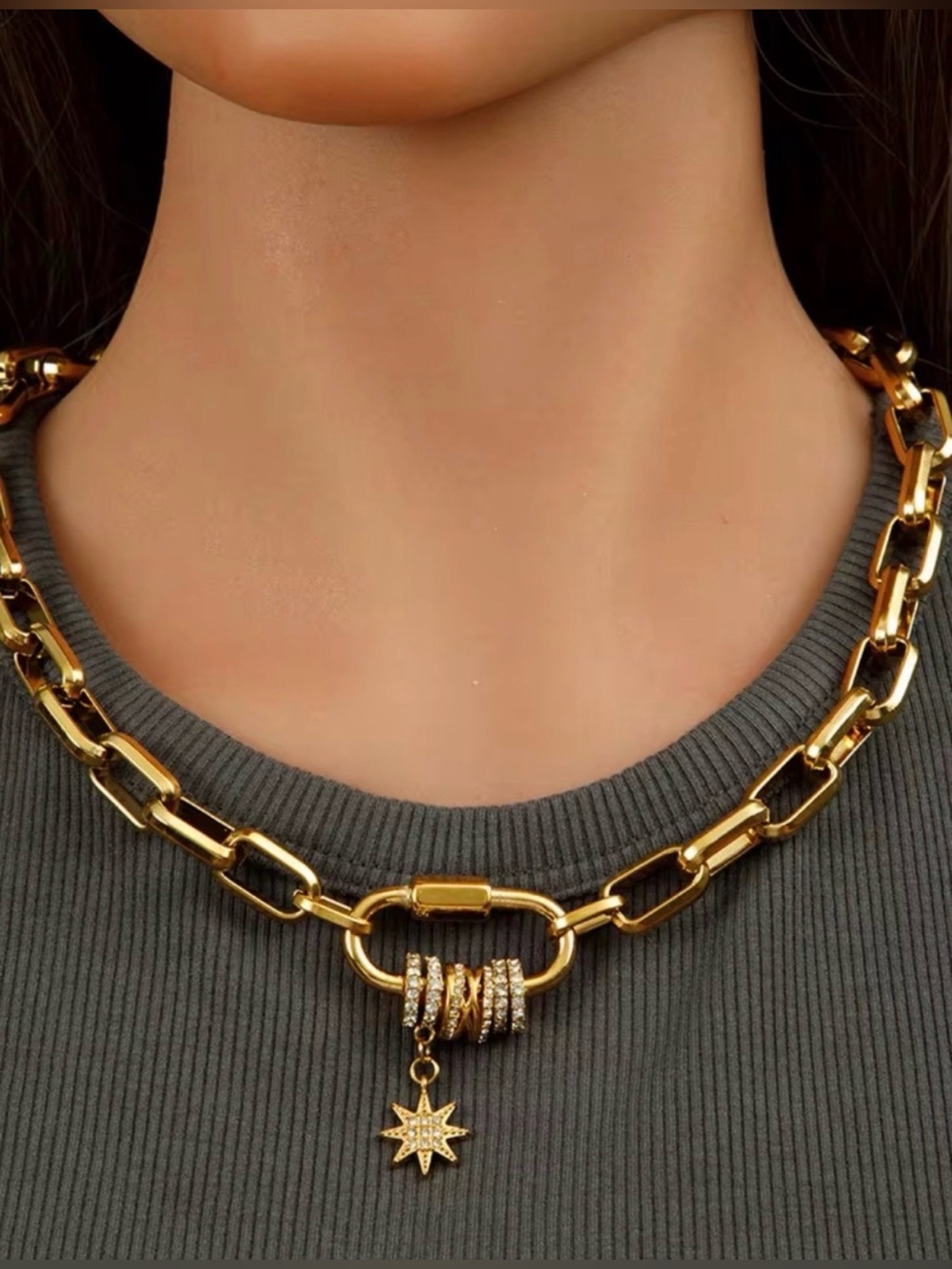 NEW SET 18K Gold Plated
Crystal Necklace and Bracelet with Star Charm Waterproof - Picture 2 of 6